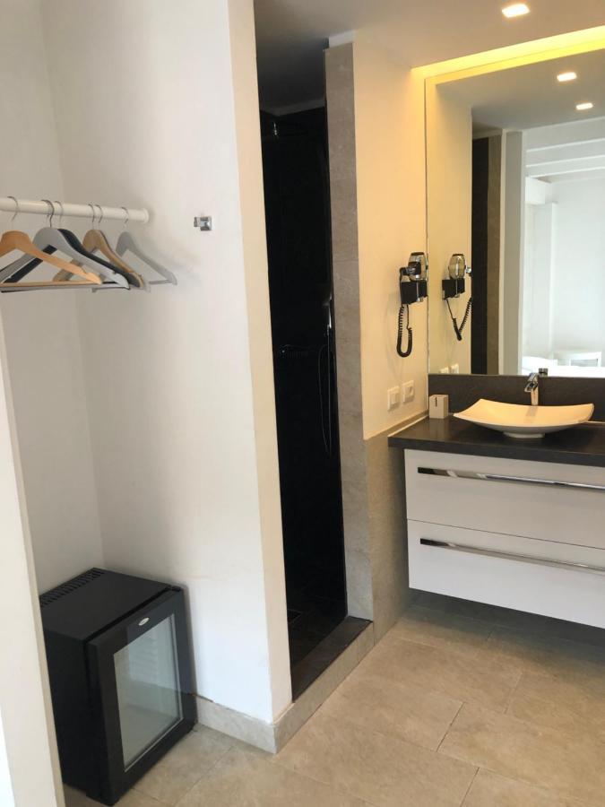The Edwards Suites Saint-Tropez Exteriör bild