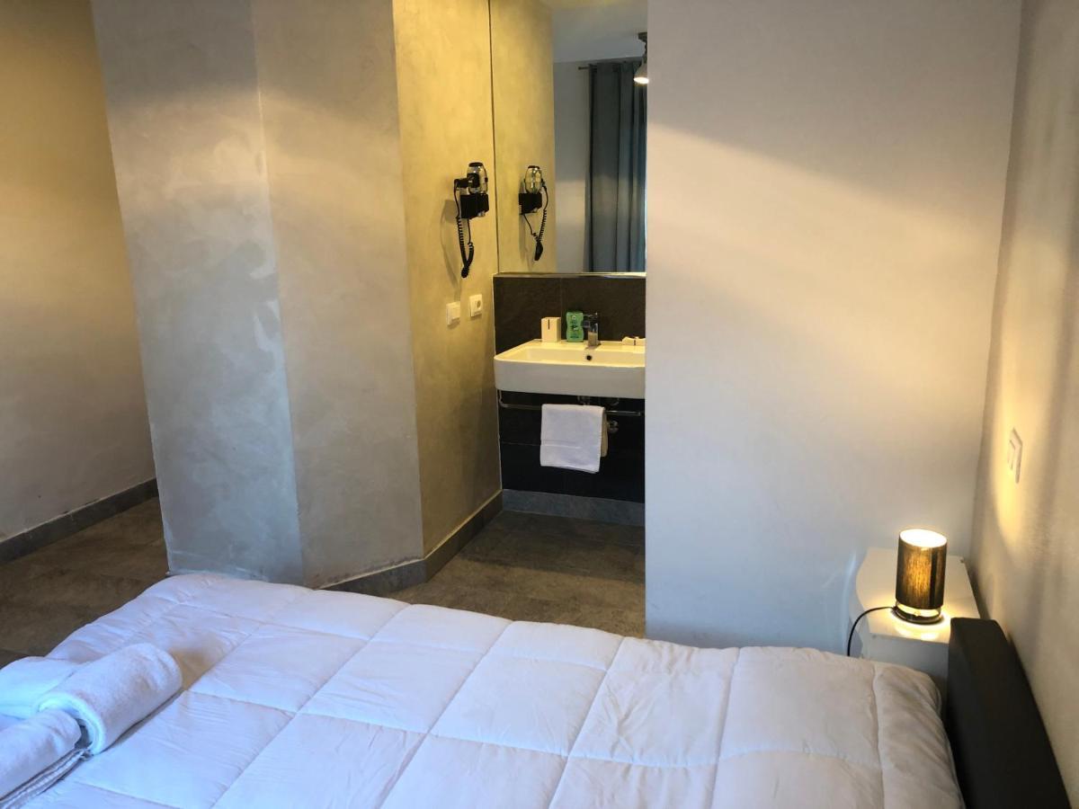 The Edwards Suites Saint-Tropez Exteriör bild